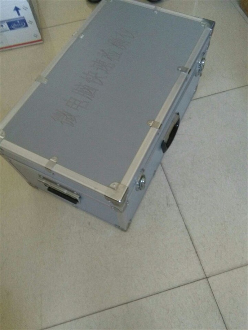 铝合金箱图片 铝合金箱图片